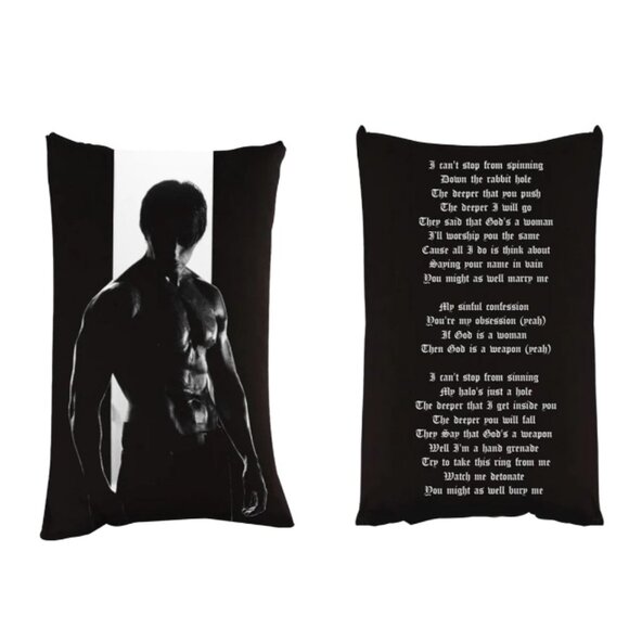 OFFICIAL Falling in Reverse God is a Weapon Ronnie Radke Pillow Case RARE - Picture 1 of 7